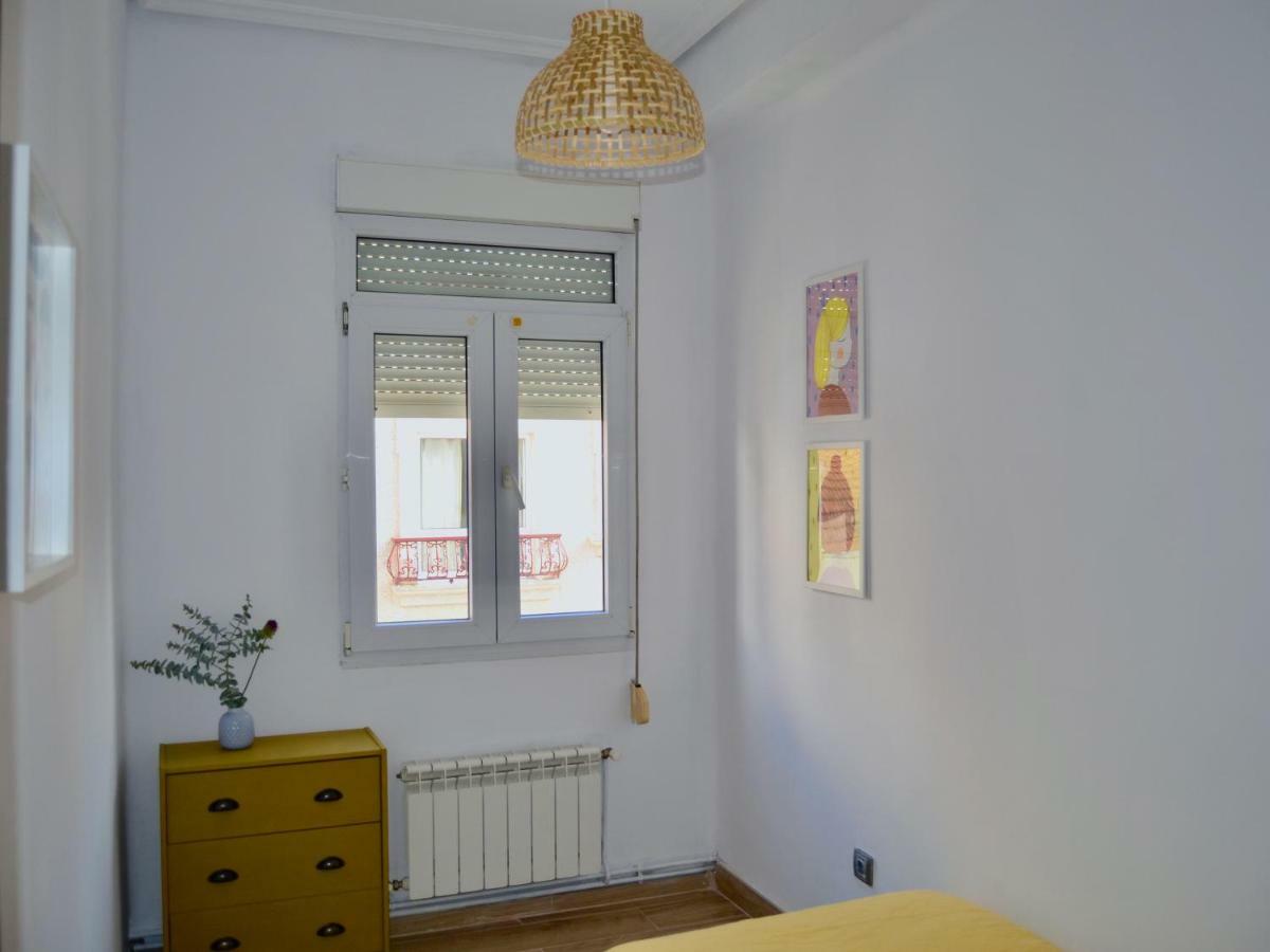 Apartamento Completamente Equipado En Ferrol. Apartment Екстериор снимка